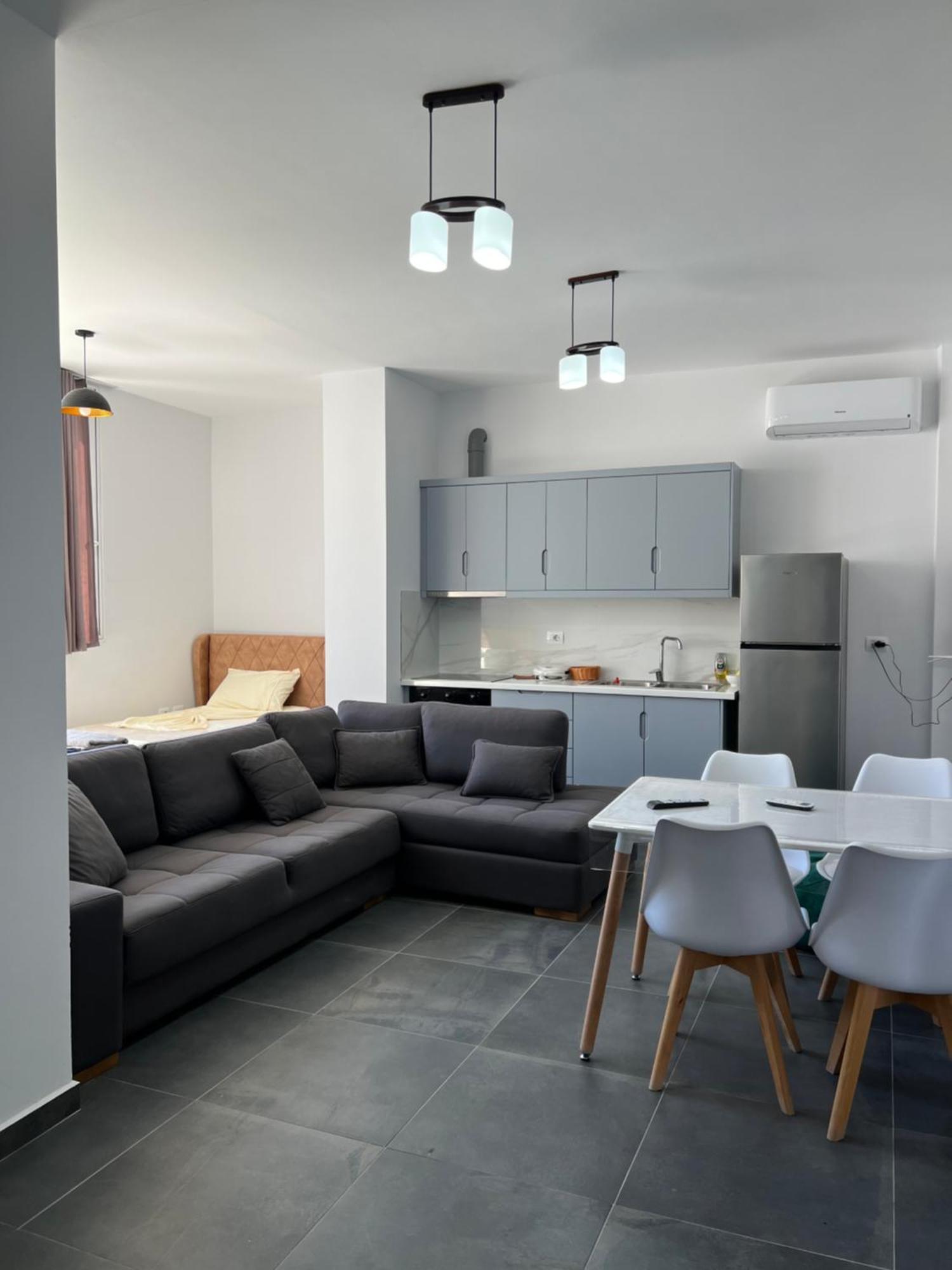 Deda Apartments Sarandë Exteriör bild